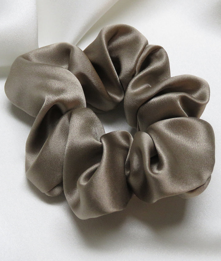 Seiden Scrunchie